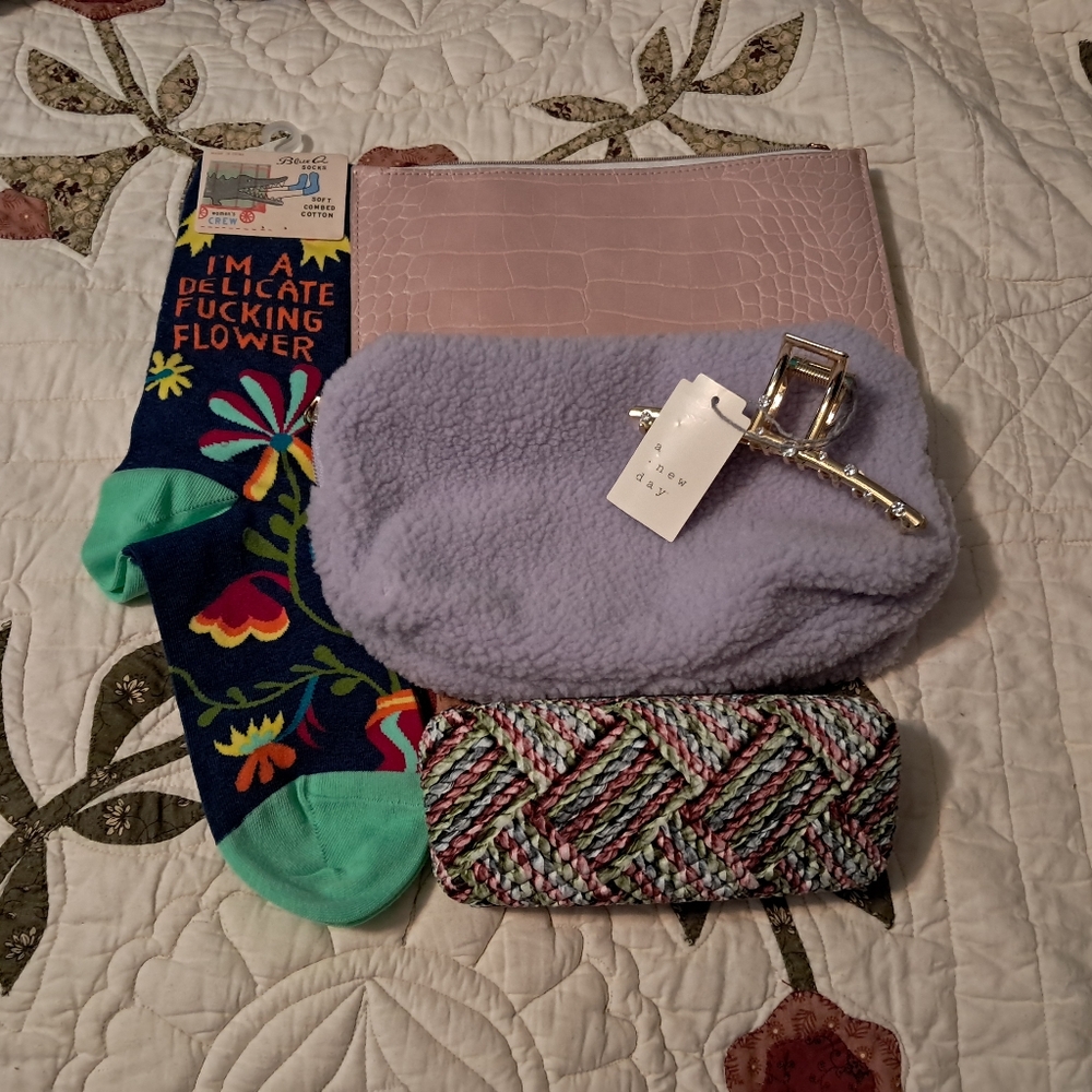 NWOT/NWT Accessory Bundle: Socks, Glasses Case, Claw Clip, Makeup & Brush Bags
